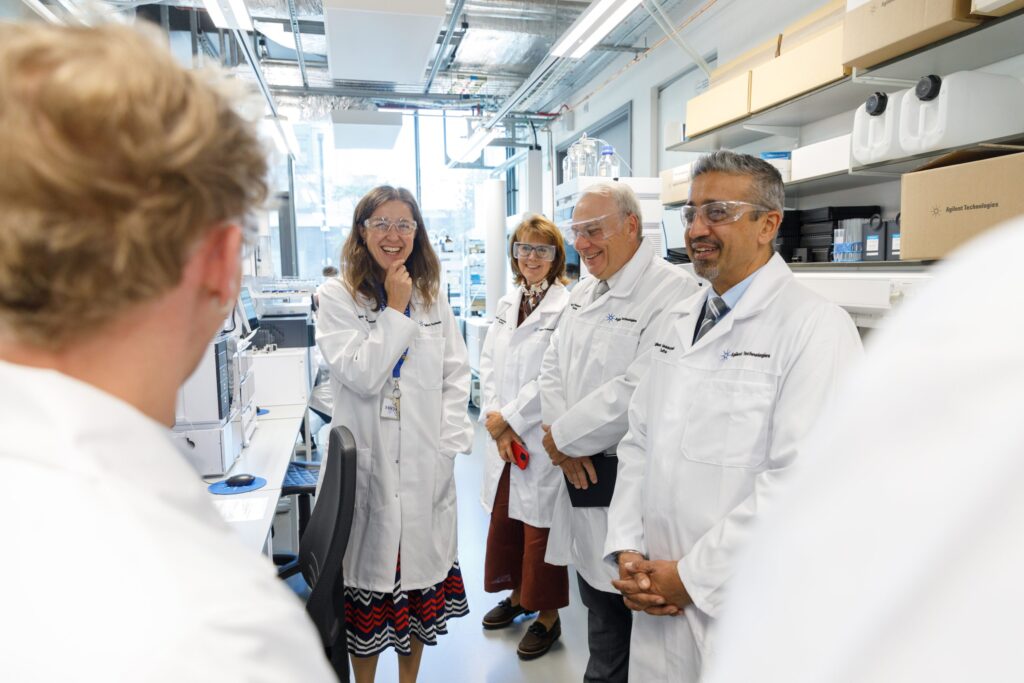 Professor Marina Kuimova (centre) guides the Agilent delegation around the AMS. From left to right: UK Sales Manager Sarah Corbin, Frédéric Laget and Gub Singh.